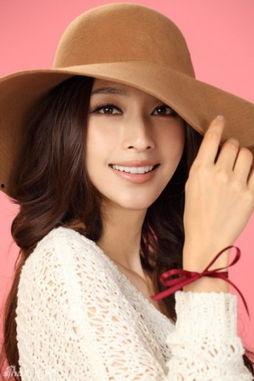 娱乐吃瓜社戚薇,娱乐圈的“吃瓜女王”,揭秘明星幕后故事